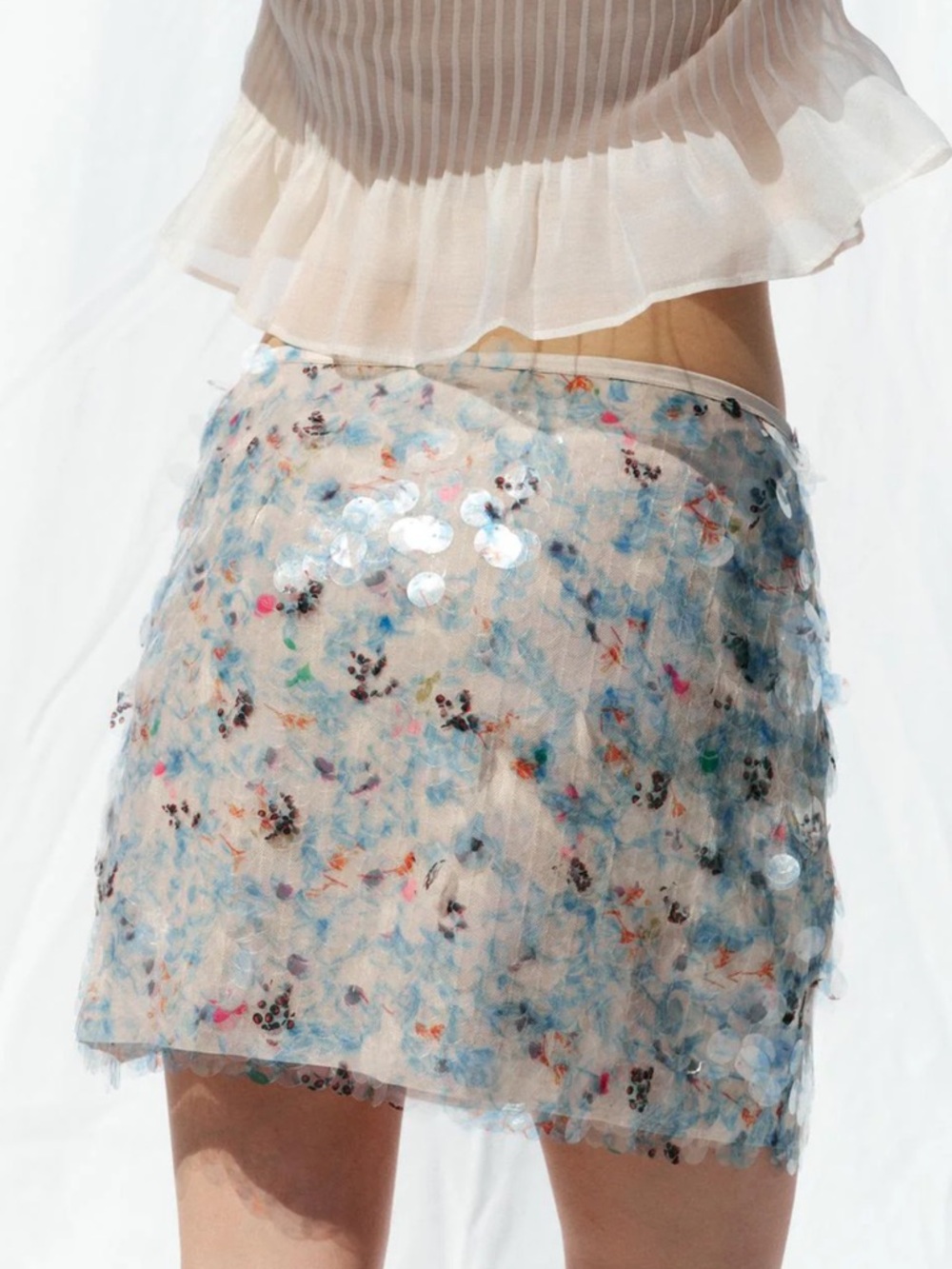 Zara Ecru size medium woman's sequin mini skirt - Picture 2 of 12